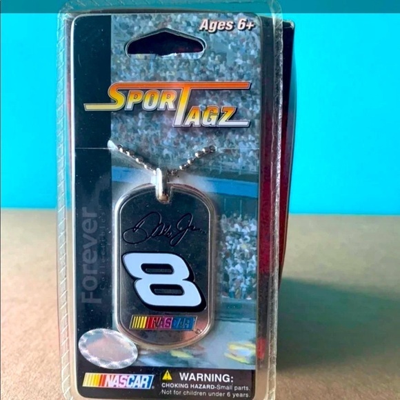 Dale Earnhardt Jr. #8 Forever Sport Tagz Dog Tag - Picture 1 of 2